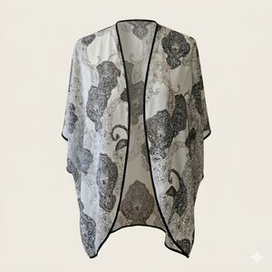 Chico's Black and White Paisley Ruana